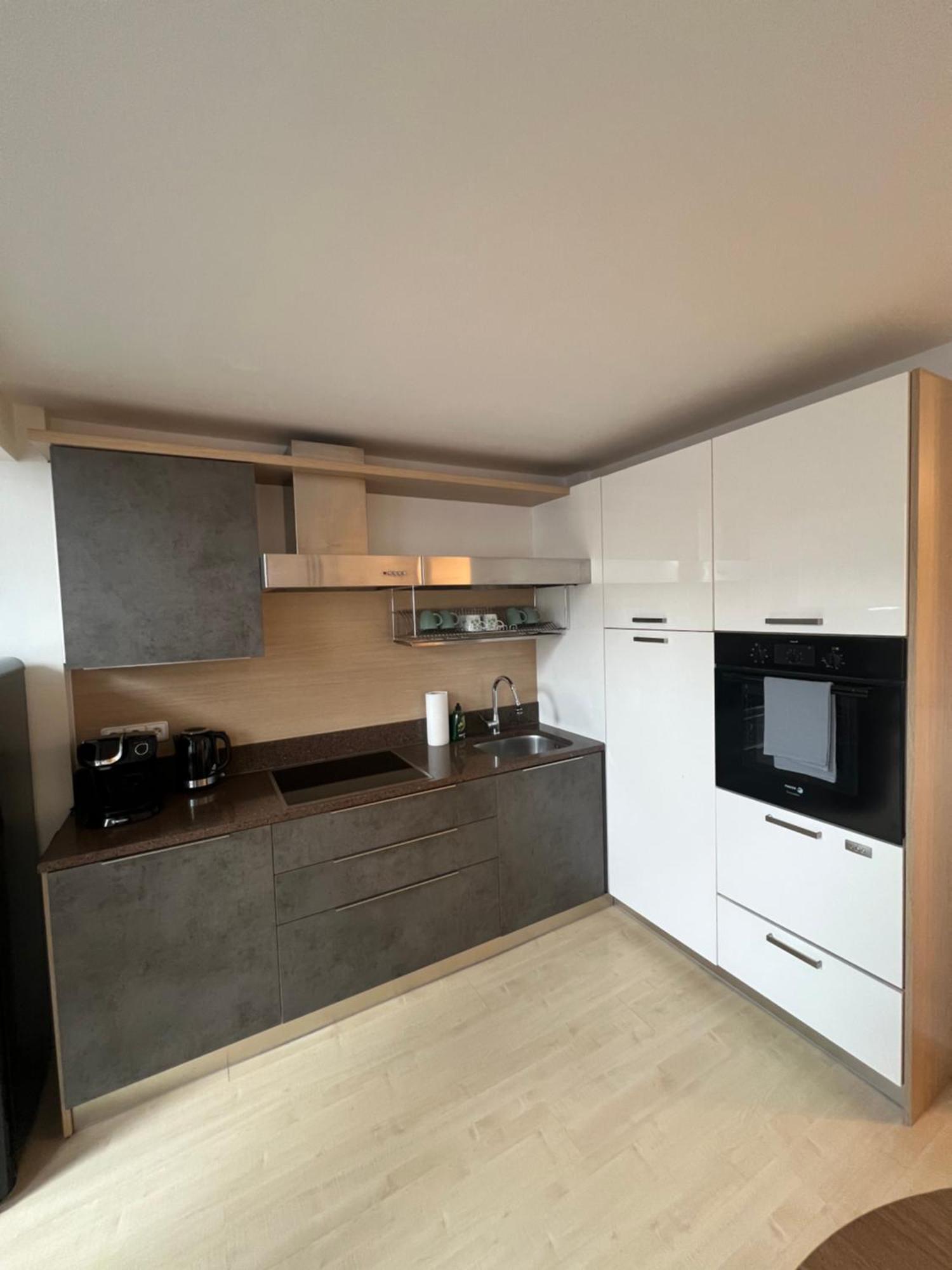 Mezonetovy Apartman V Centru Prague Exterior photo